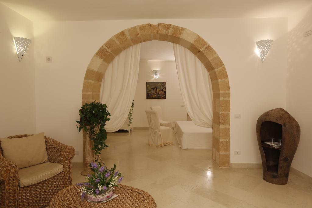 לינה וארוחת בוקר Sanarica Masseria Quadrelli חדר תמונה